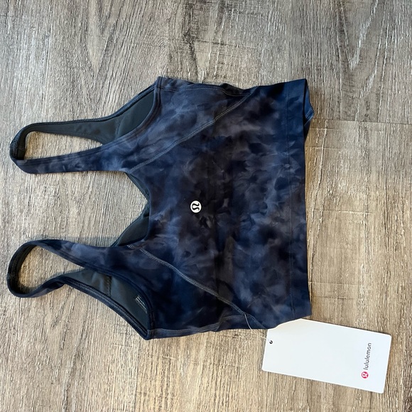 Lululemon align tank - Picture 6 of 7